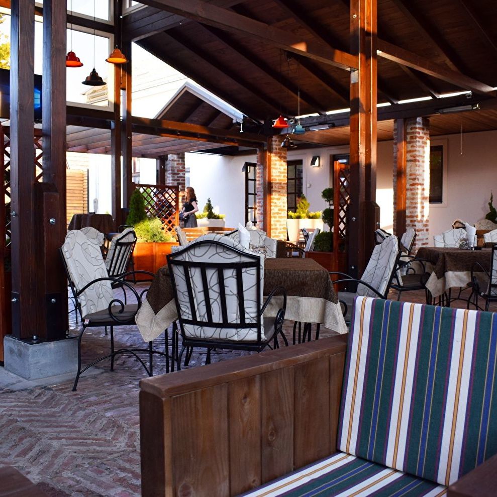 sLetnji restoran